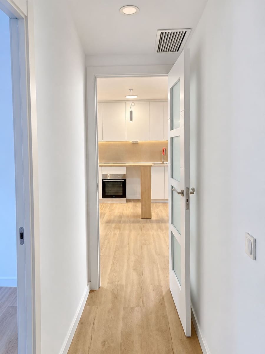 3 sovrum Lägenhet till salu i Coslada - 357 000 € (Ref: 10130861)