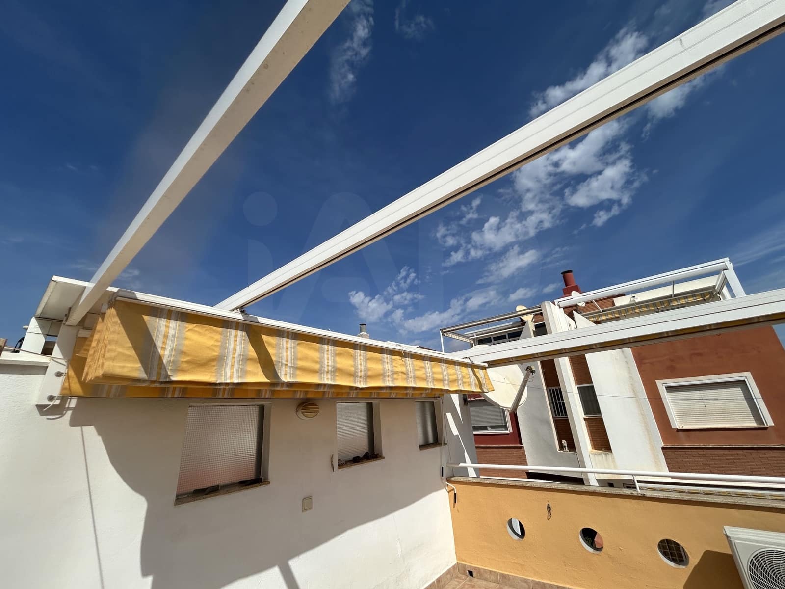 2 soverom Leilighet til salgs i Torrevieja med svømmebasseng - € 159 000 (Ref: 10131049)