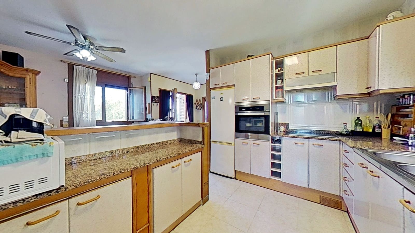 2 bedroom Townhouse for sale in Albinyana with garage - € 249,900 (Ref: 10131050)