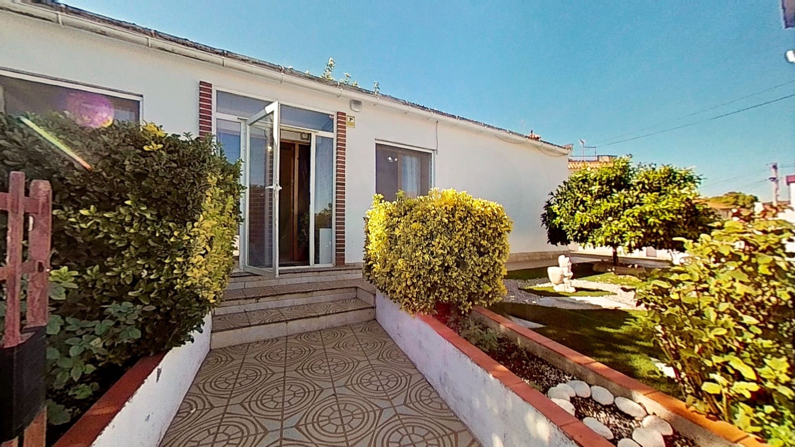 2 bedroom Townhouse for sale in Albinyana with garage - € 249,900 (Ref: 10131050)
