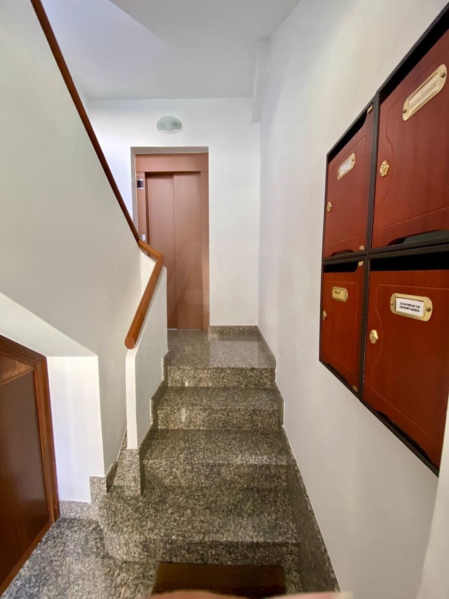 3 bedroom Apartment for sale in Naron with garage - € 180,000 (Ref: 10131054)