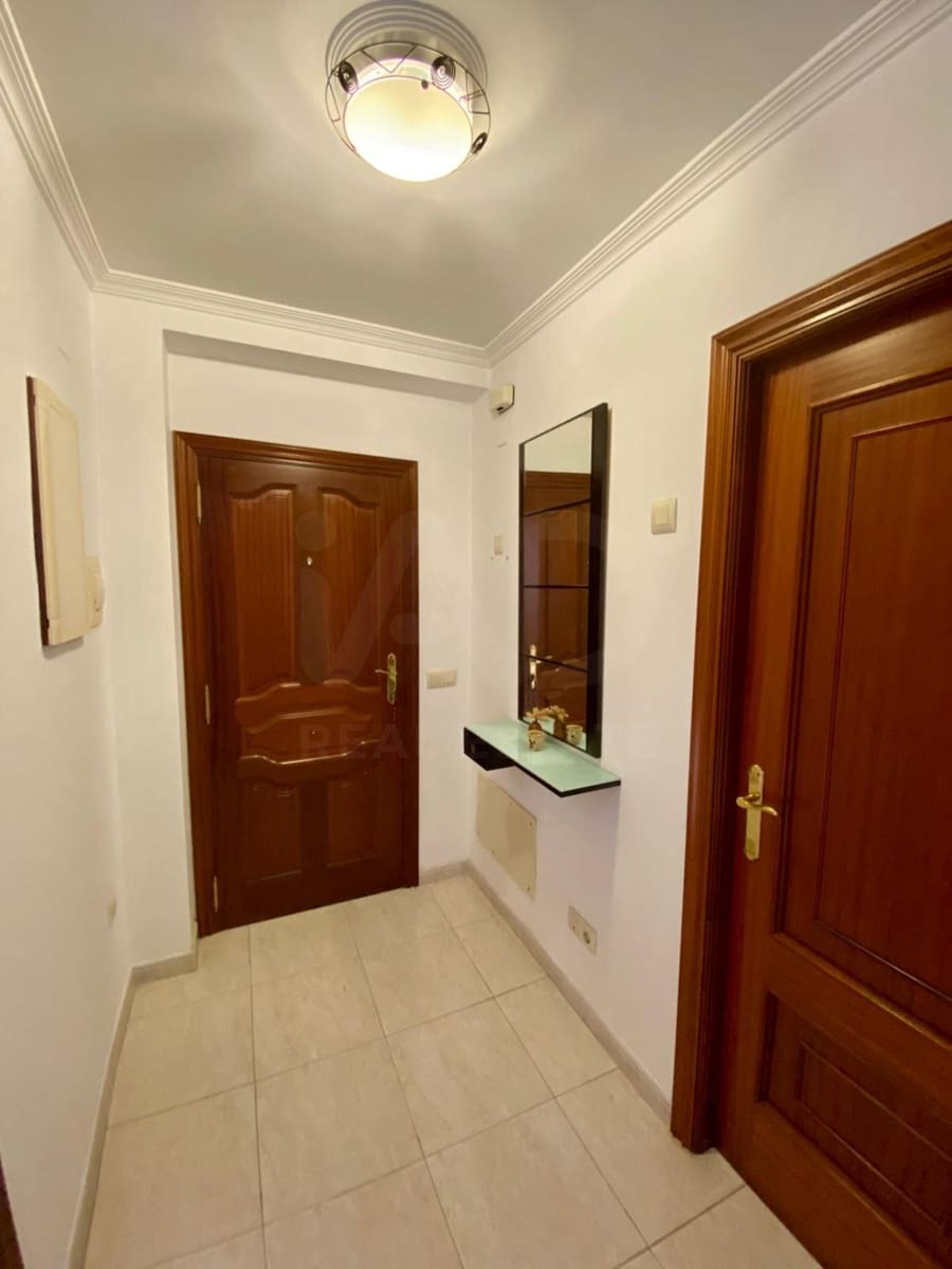 3 bedroom Apartment for sale in Naron with garage - € 180,000 (Ref: 10131054)