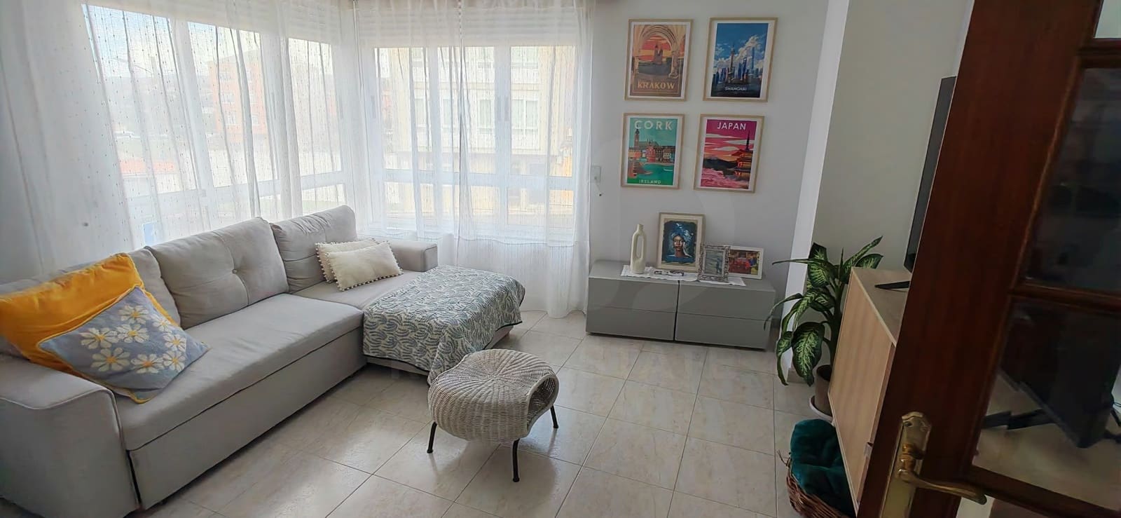 3 bedroom Apartment for sale in Naron with garage - € 180,000 (Ref: 10131054)