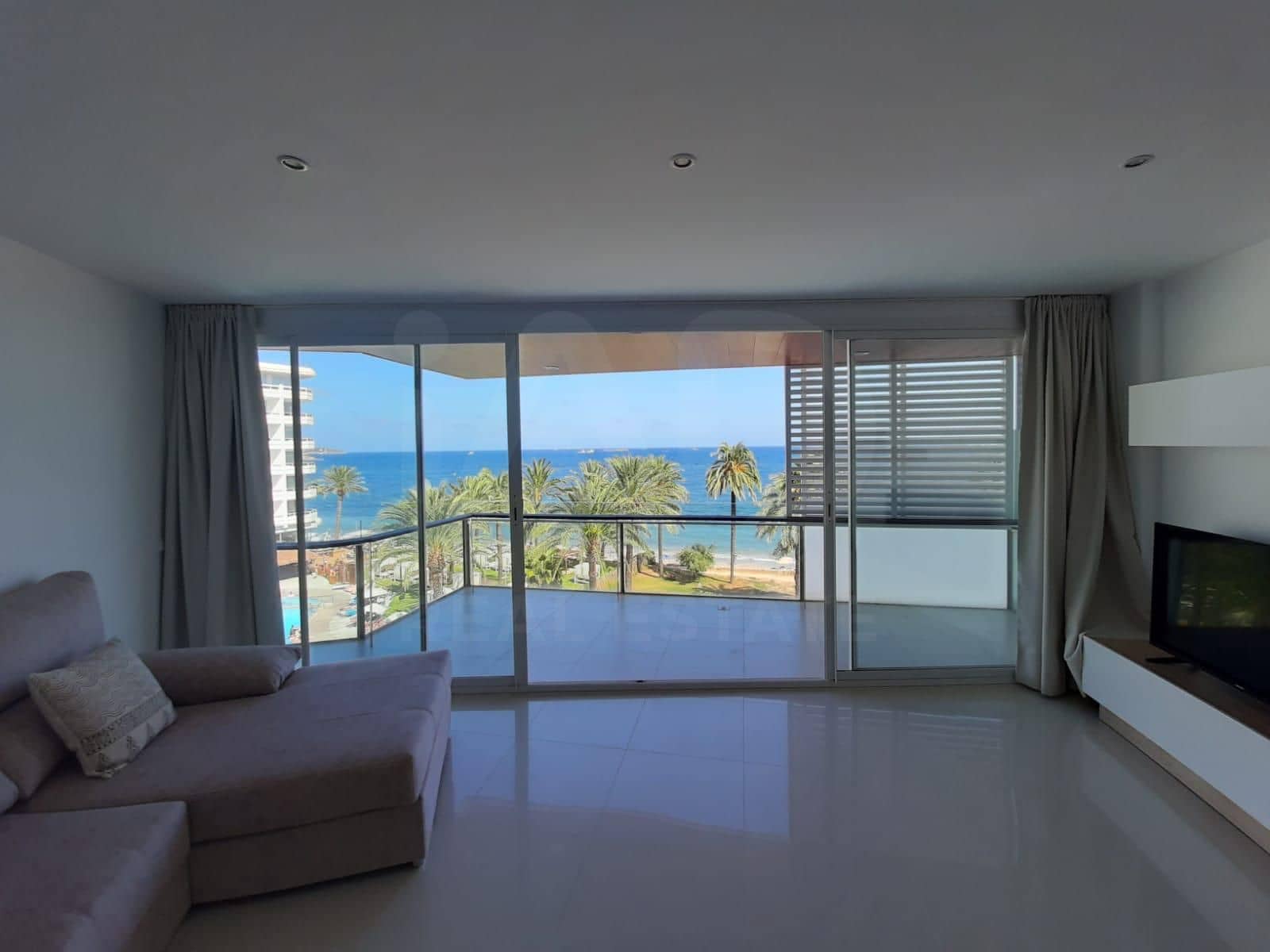 2 sypialnia Apartament na sprzedaż w Miasto Ibiza / Eivissa z basenem - 855 000 € (Ref: 10131057)