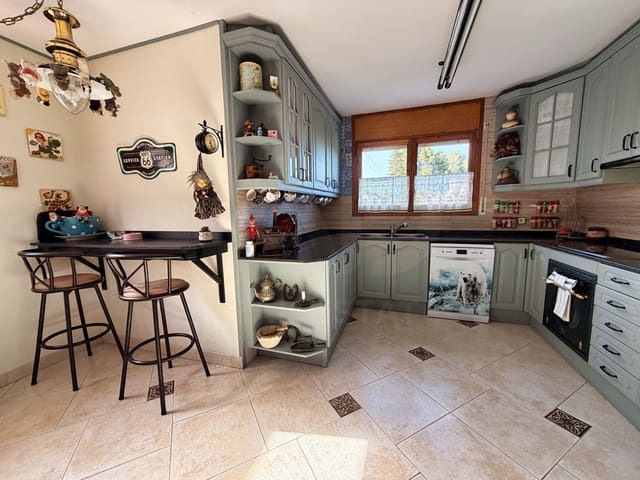 5 quarto Apartamento para venda em Vallirana com garagem - 425 000 € (Ref: 10132277)