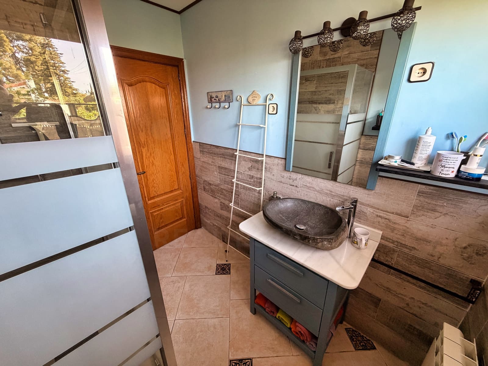 5 bedroom Apartment for sale in Vallirana with garage - € 425,000 (Ref: 10132277)