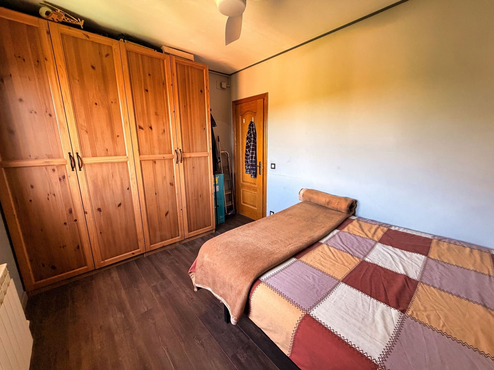 5 bedroom Apartment for sale in Vallirana with garage - € 425,000 (Ref: 10132277)