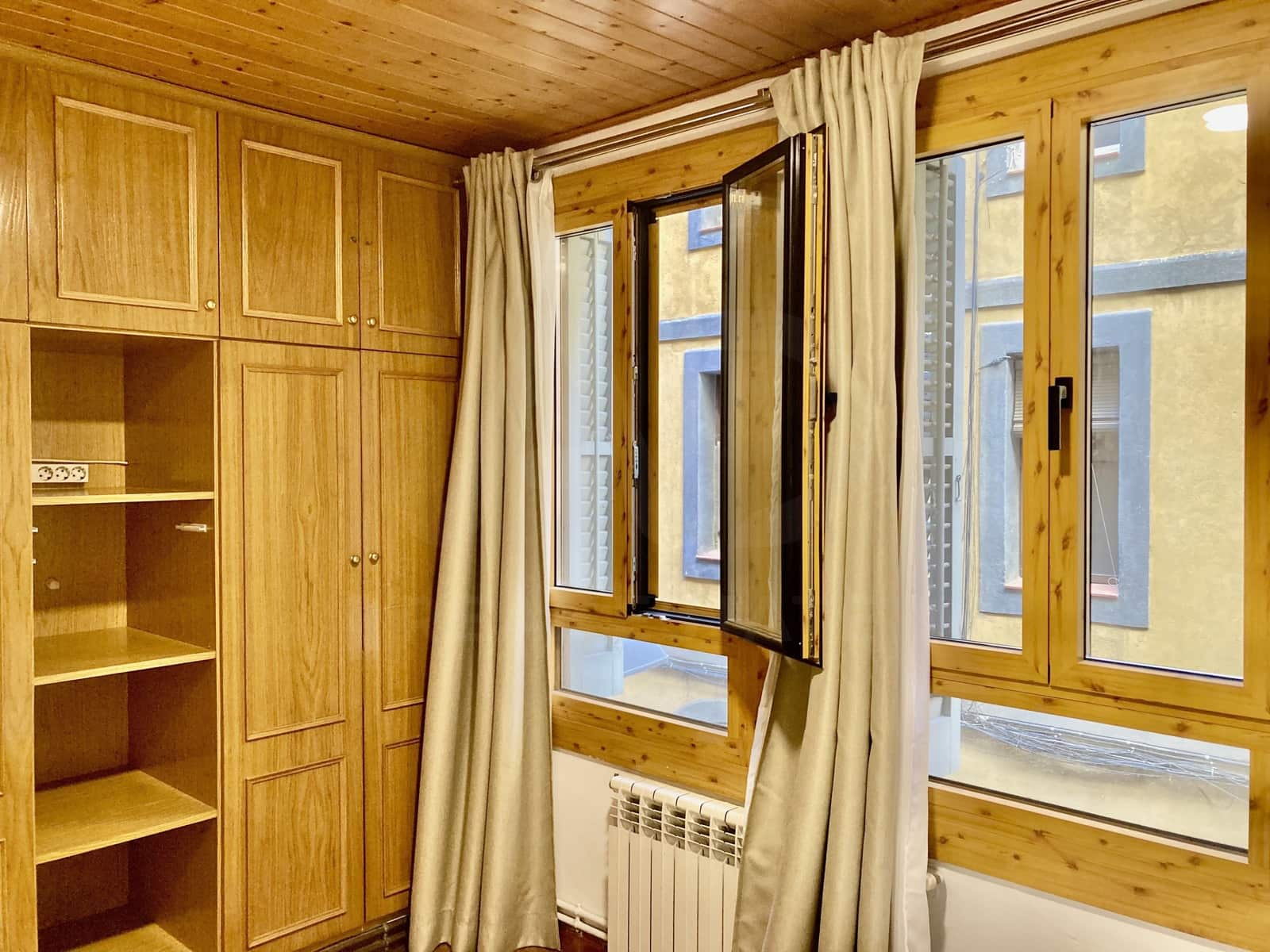 4 quarto Apartamento para venda em Barcelona cidade - 499 000 € (Ref: 10132354)