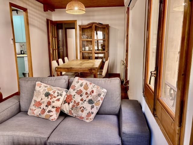 4 quarto Apartamento para venda em Sant Antoni, Barcelona cidade - 499 000 € (Ref: 10132354)