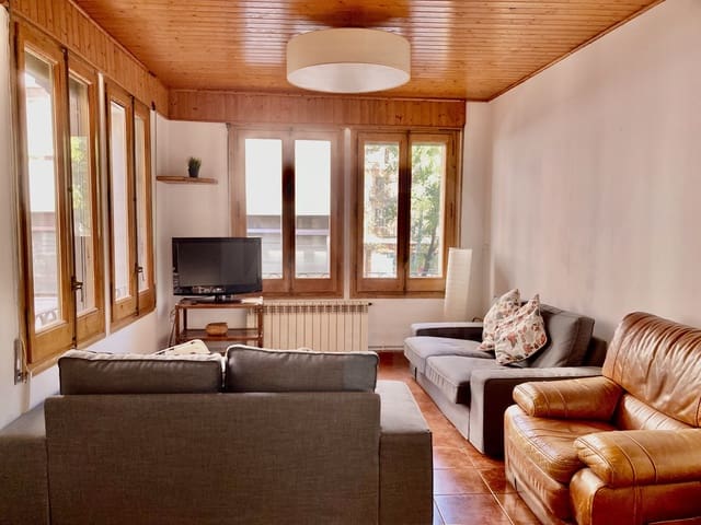 4 quarto Apartamento para venda em Sant Antoni, Barcelona cidade - 499 000 € (Ref: 10132354)
