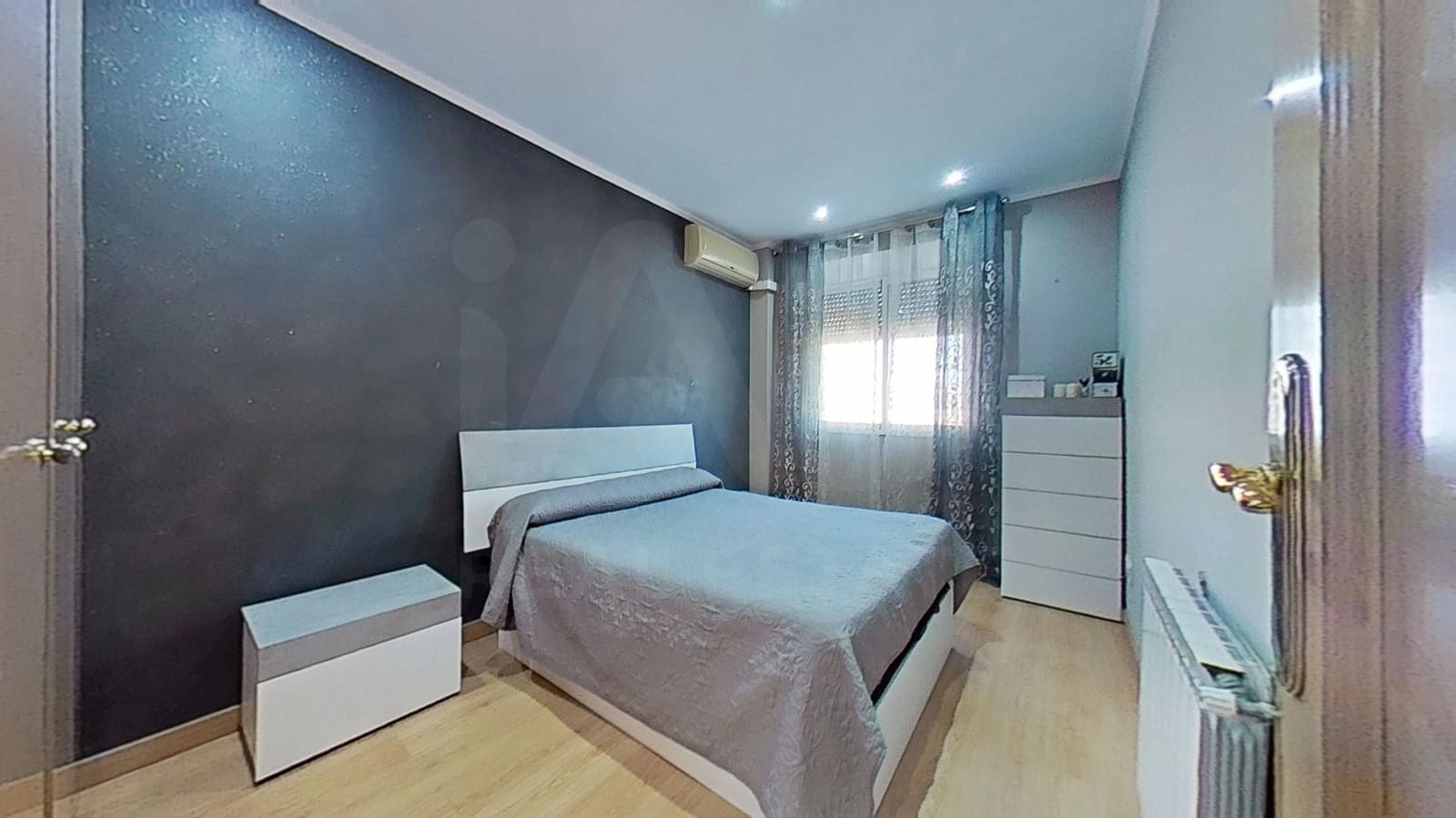 4 quarto Apartamento para venda em El Grau de Castello com garagem - 309 990 € (Ref: 10132999)