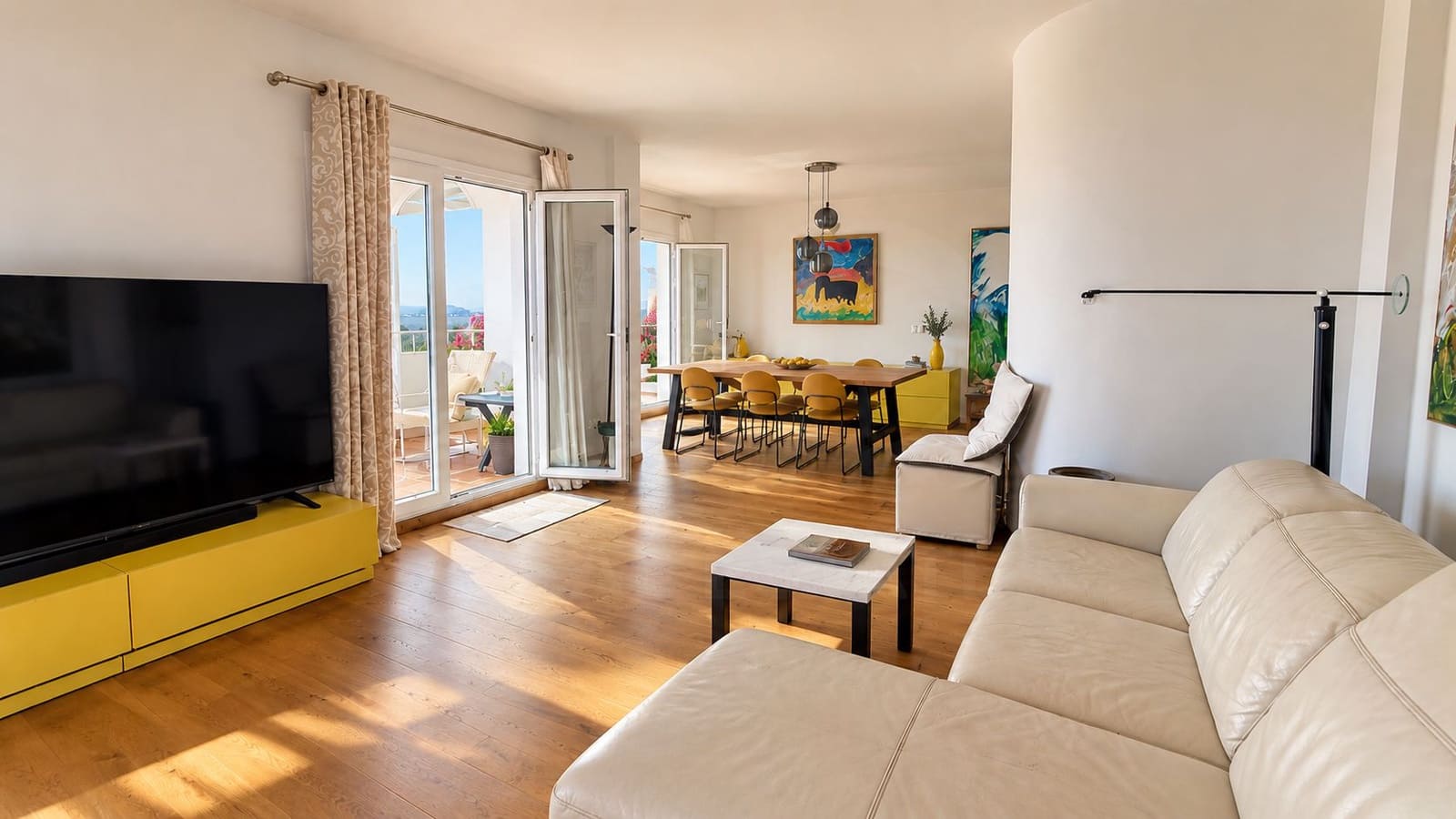 2 soveværelse Lejlighed til salg i La Alcaidesa med swimmingpool garage - € 549.000 (Ref: 10133386)