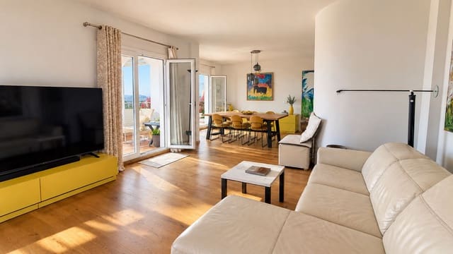 2 soveværelse Lejlighed til salg i La Alcaidesa med swimmingpool garage - € 549.000 (Ref: 10133386)