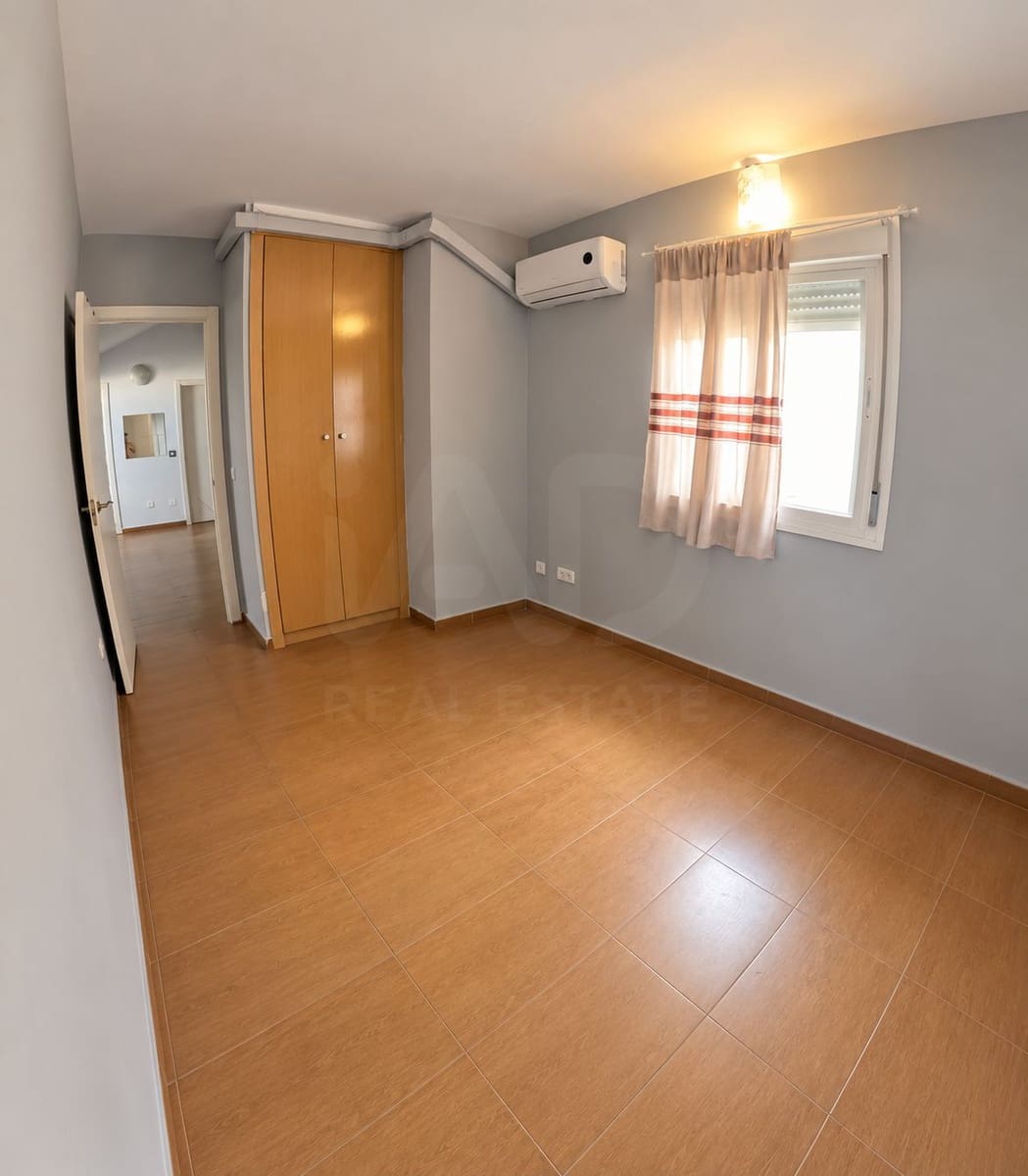 Apartamento de 2 habitaciones en Yeles en venta con garaje - 150.000 € (Ref: 10133388)