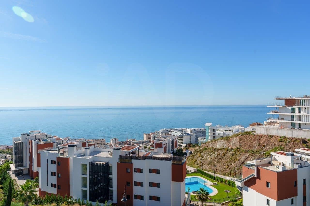 2 sovrum Lägenhet till salu i Fuengirola med pool garage - 599 000 € (Ref: 10135045)