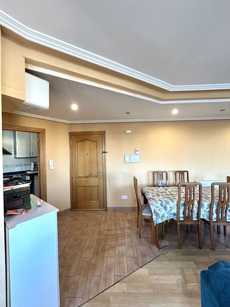 3 chambre Appartement à vendre à Villamanan - 82 000 € (Ref: 10135121)