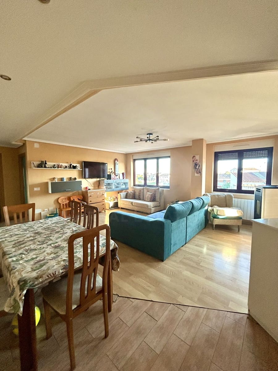 3 chambre Appartement à vendre à Villamanan - 82 000 € (Ref: 10135121)