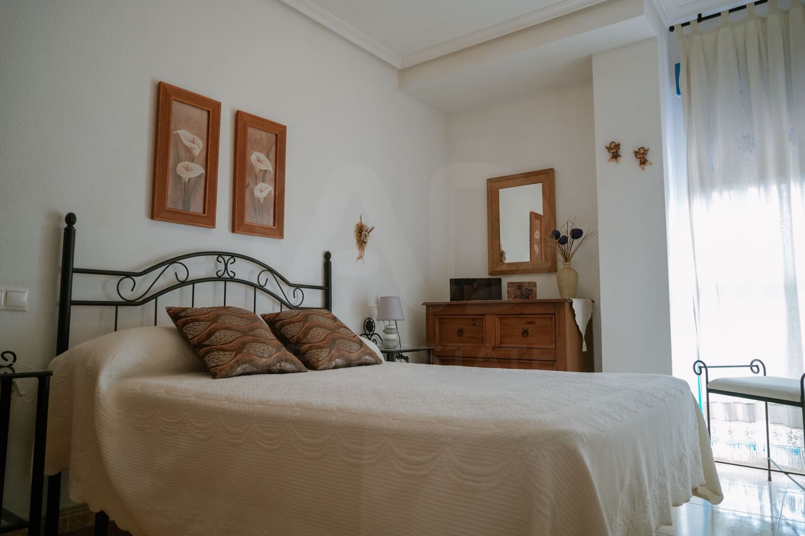 2 Zimmer Apartment zu verkaufen in Guardamar del Segura mit Pool Garage - 240.000 € (Ref: 10135122)