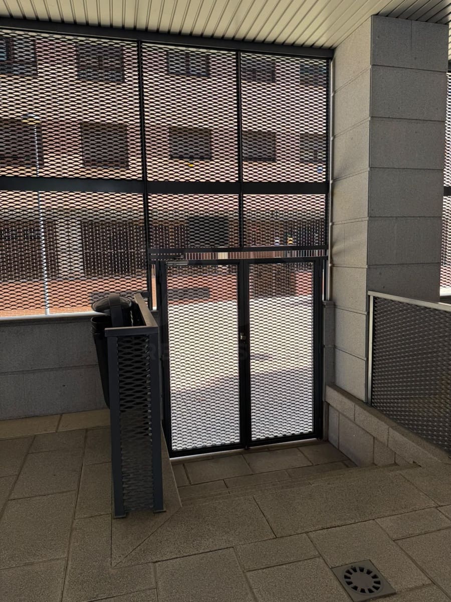 Lägenhet till salu i Madrid stad - 25 000 € (Ref: 10135123)