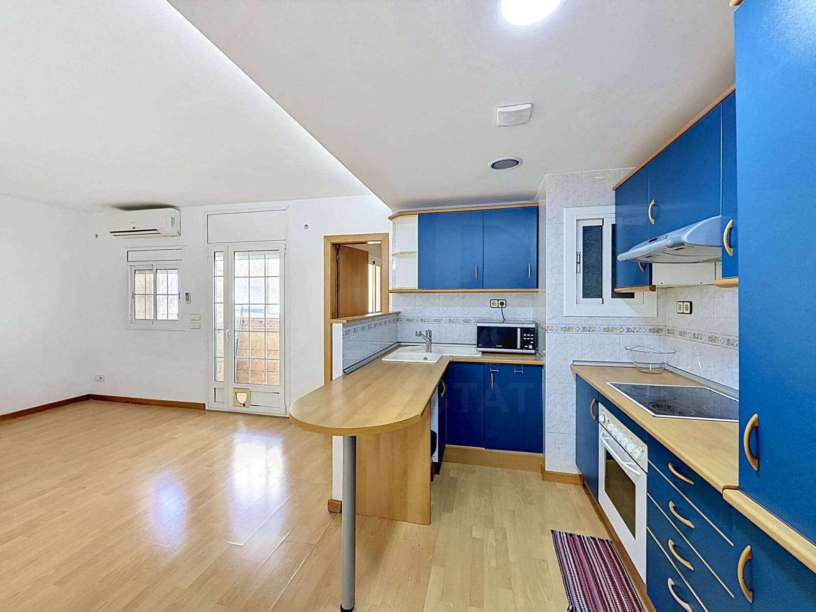 2 soveværelse Lejlighed til salg i Cornella de Llobregat - € 206.000 (Ref: 10135124)