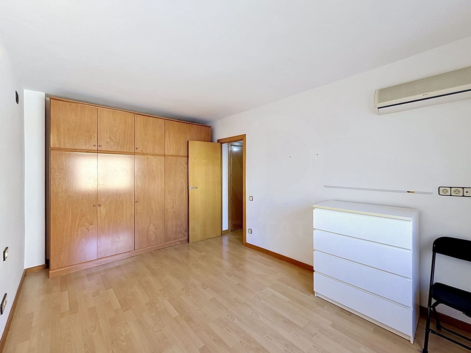 2 soveværelse Lejlighed til salg i Cornella de Llobregat - € 206.000 (Ref: 10135124)