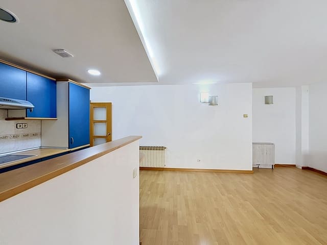 2 soveværelse Lejlighed til salg i Cornellà de Llobregat - € 206.000 (Ref: 10135124)