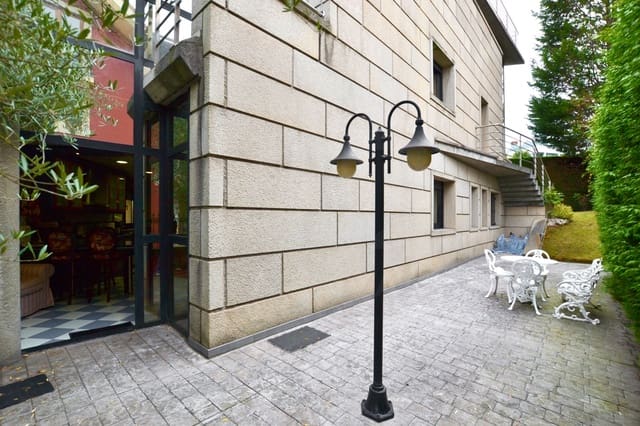 5 soveværelse Lejlighed til salg i Centro Urbano, Oviedo med garage - € 1.100.000 (Ref: 10135126)