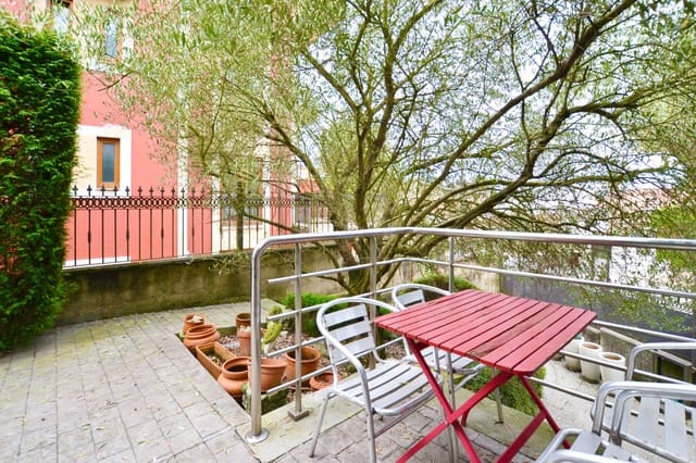 5 soveværelse Lejlighed til salg i Centro Urbano, Oviedo med garage - € 1.100.000 (Ref: 10135126)