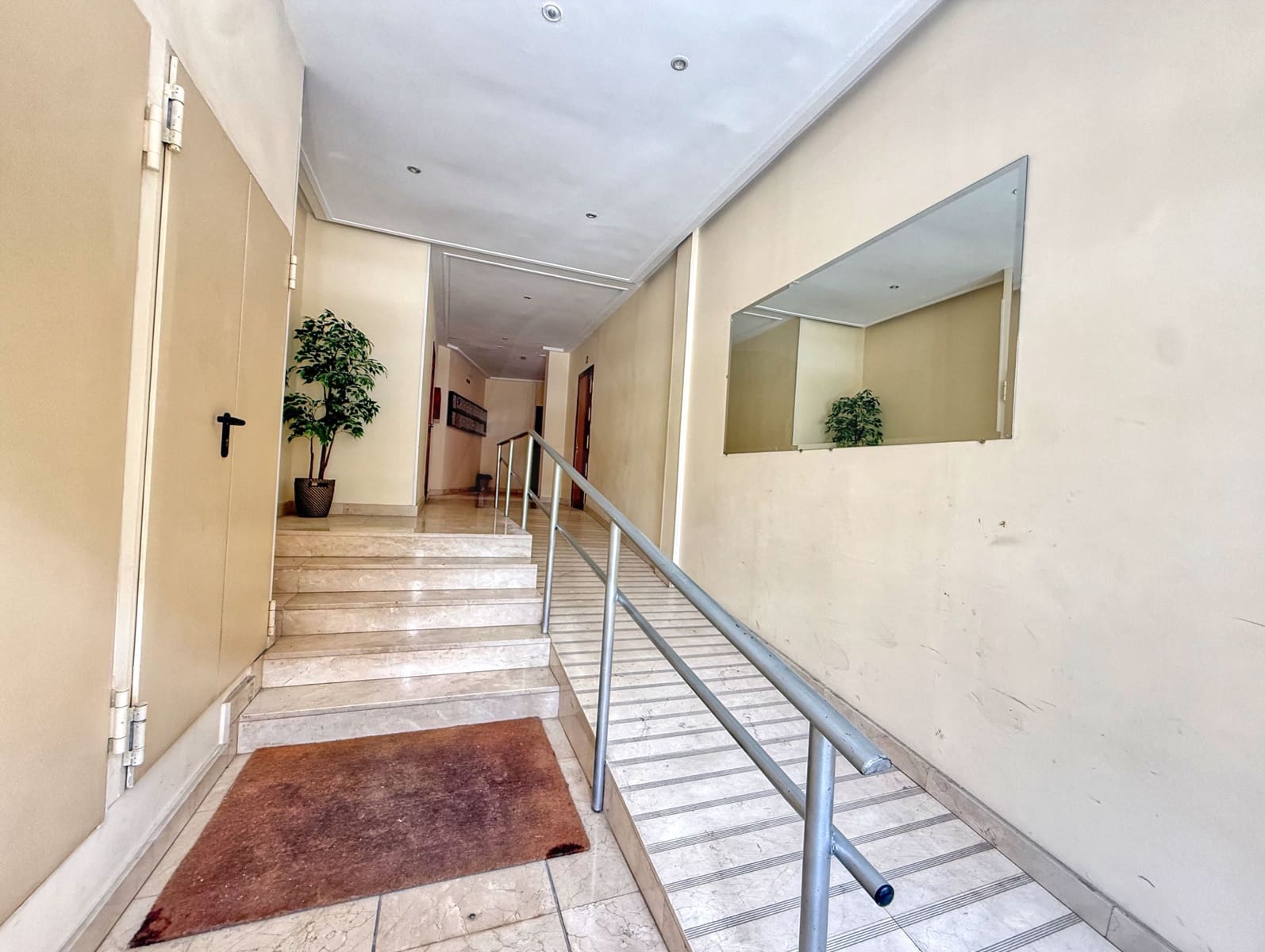 3 makuuhuone Huoneisto myytävänä paikassa Madrid kaupunki - 365 700 € (Ref: 10135128)