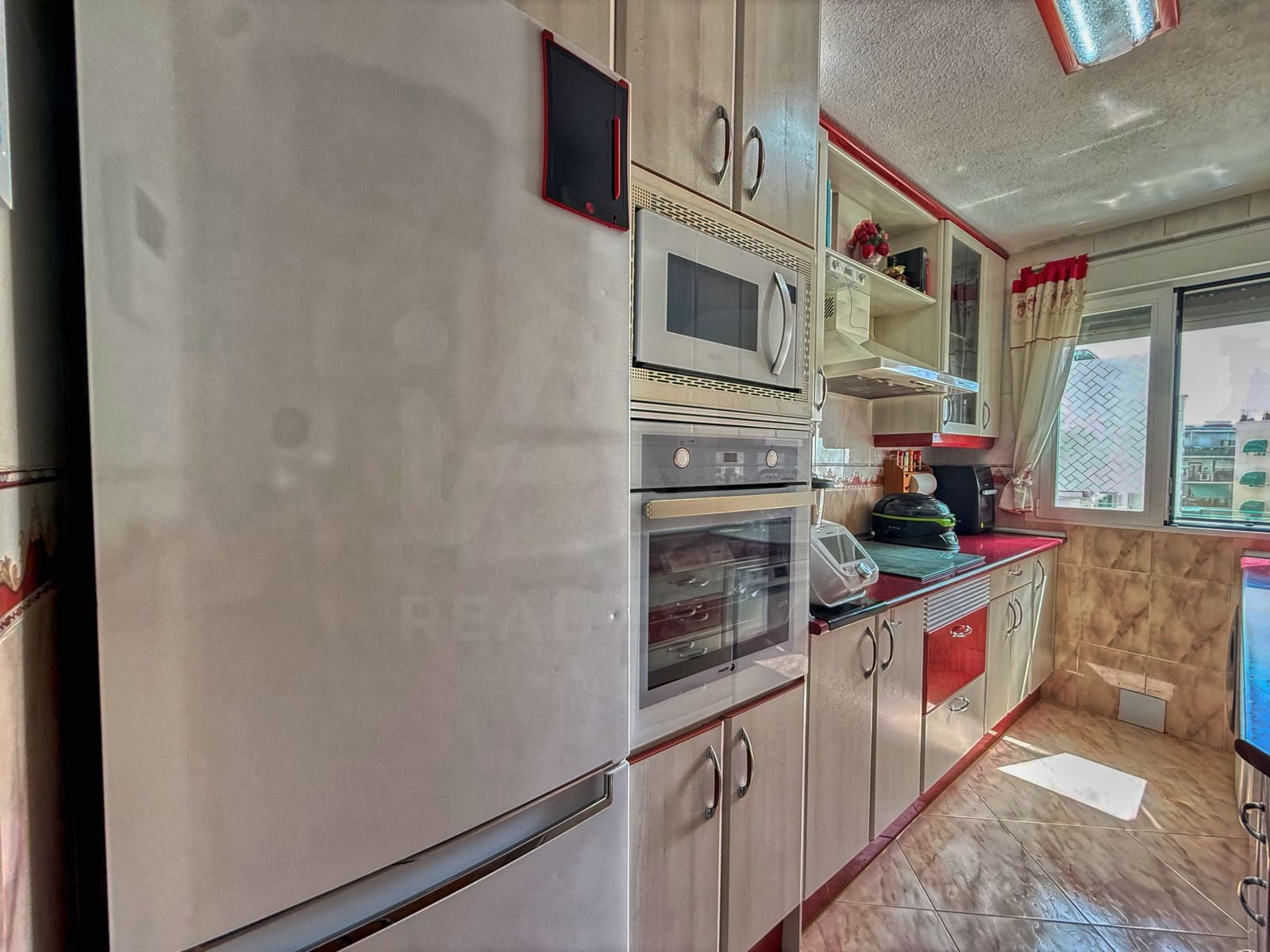 3 makuuhuone Huoneisto myytävänä paikassa Madrid kaupunki - 365 700 € (Ref: 10135128)