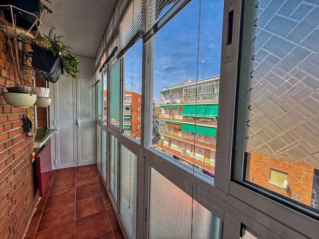3 makuuhuone Huoneisto myytävänä paikassa Vista Alegre, Madrid kaupunki - 365 700 € (Ref: 10135128)