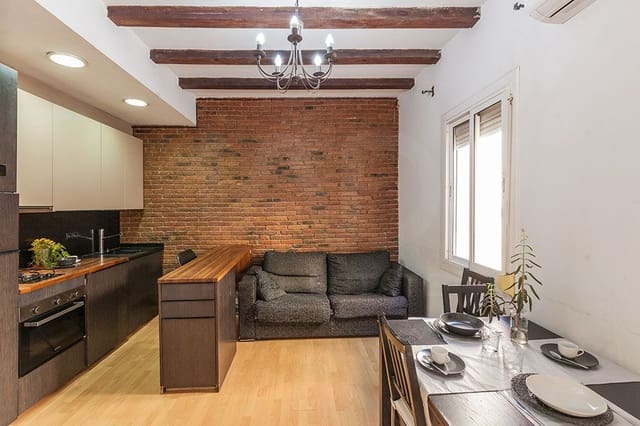 1 soveværelse Lejlighed til salg i La Barceloneta, Barcelona by - € 199.000 (Ref: 10135133)