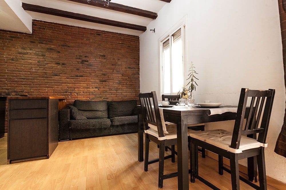 1 soveværelse Lejlighed til salg i Barcelona by - € 199.000 (Ref: 10135133)