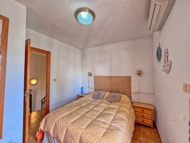 2 bedroom Apartment for sale in Panorama - Sierramar, Santa Pola with pool - € 179,500 (Ref: 10135544)