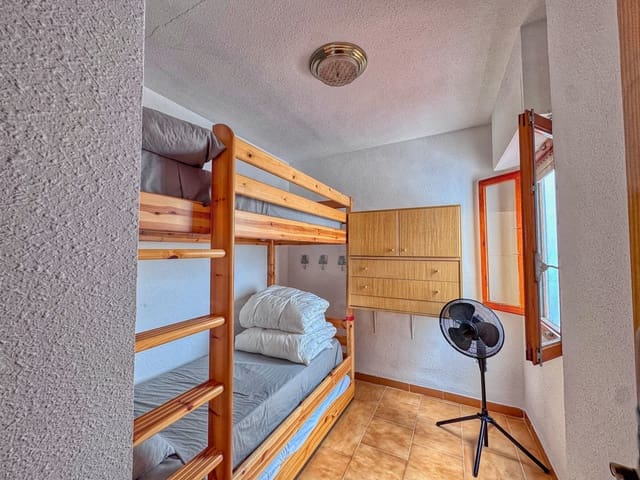 2 bedroom Apartment for sale in Panorama - Sierramar, Santa Pola with pool - € 179,500 (Ref: 10135544)