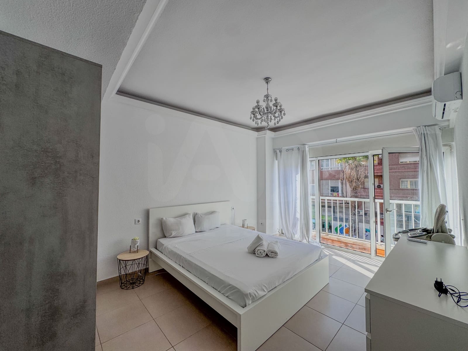 4 soveværelse Lejlighed til salg i Alicante by - € 349.000 (Ref: 10135546)