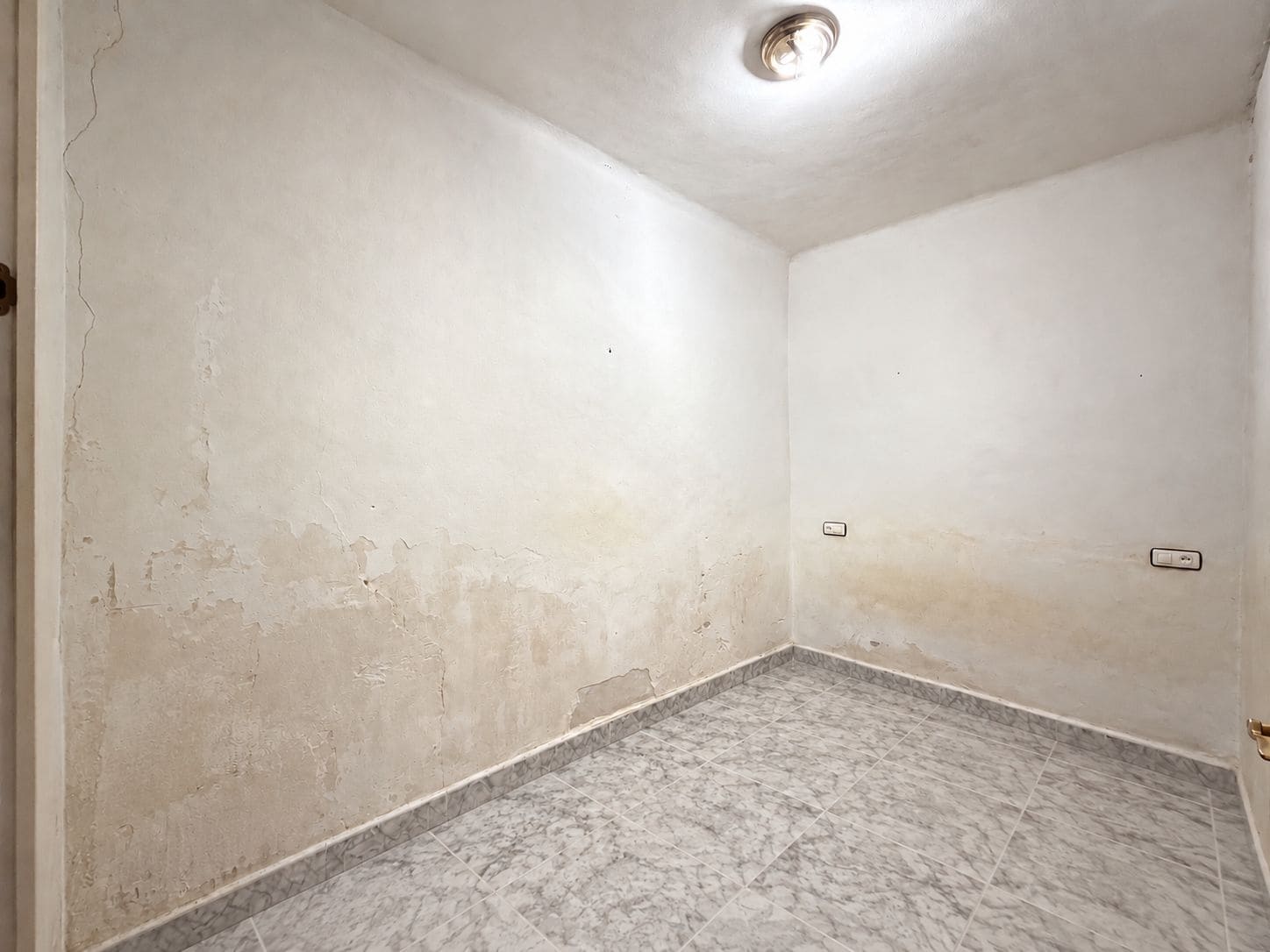 4 soveværelse Lejlighed til salg i Abaran med garage - € 85.000 (Ref: 10135550)