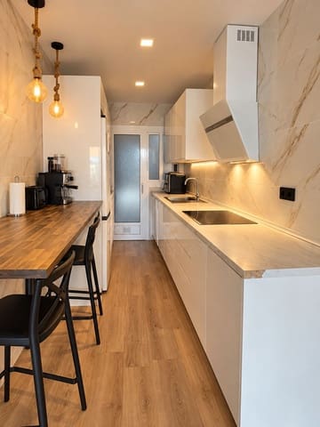 3 soveværelse Lejlighed til salg i Sant Vicenç dels Horts - € 265.000 (Ref: 10135552)