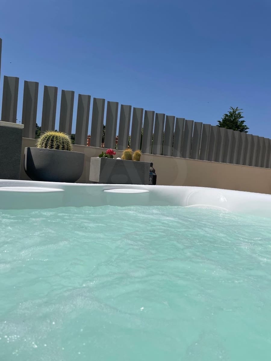 3 Zimmer Penthouse zu verkaufen in Coin mit Pool Garage - 519.000 € (Ref: 10135555)