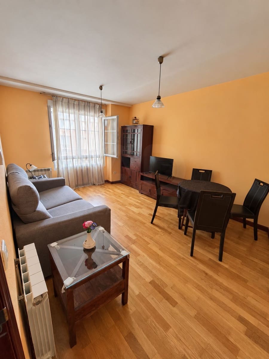Apartament na sprzedaż w Sahagun z garażem - 45 000 € (Ref: 10135556)