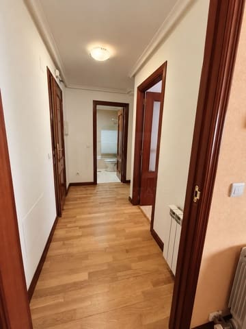 Apartament na sprzedaż w Sahagún z garażem - 45 000 € (Ref: 10135556)