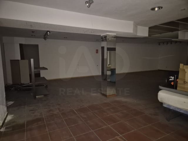 Kommersiell till salu i Salamanca stad - 650 000 € (Ref: 10135557)