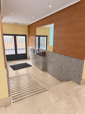 1 bedroom Apartment for rent in Sahagún with garage - € 350 (Ref: 10135558)