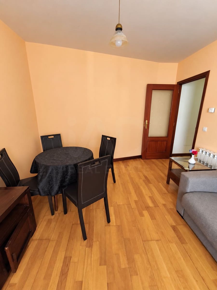 1 bedroom Apartment for rent in Sahagun with garage - € 350 (Ref: 10135558)