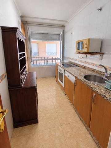 1 bedroom Apartment for rent in Sahagún with garage - € 350 (Ref: 10135558)