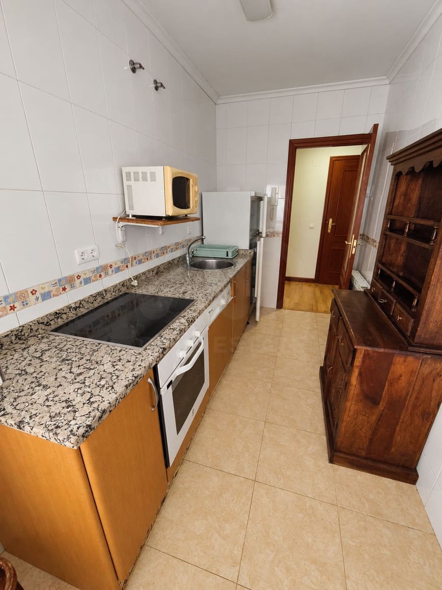 1 bedroom Apartment for rent in Sahagun with garage - € 350 (Ref: 10135558)
