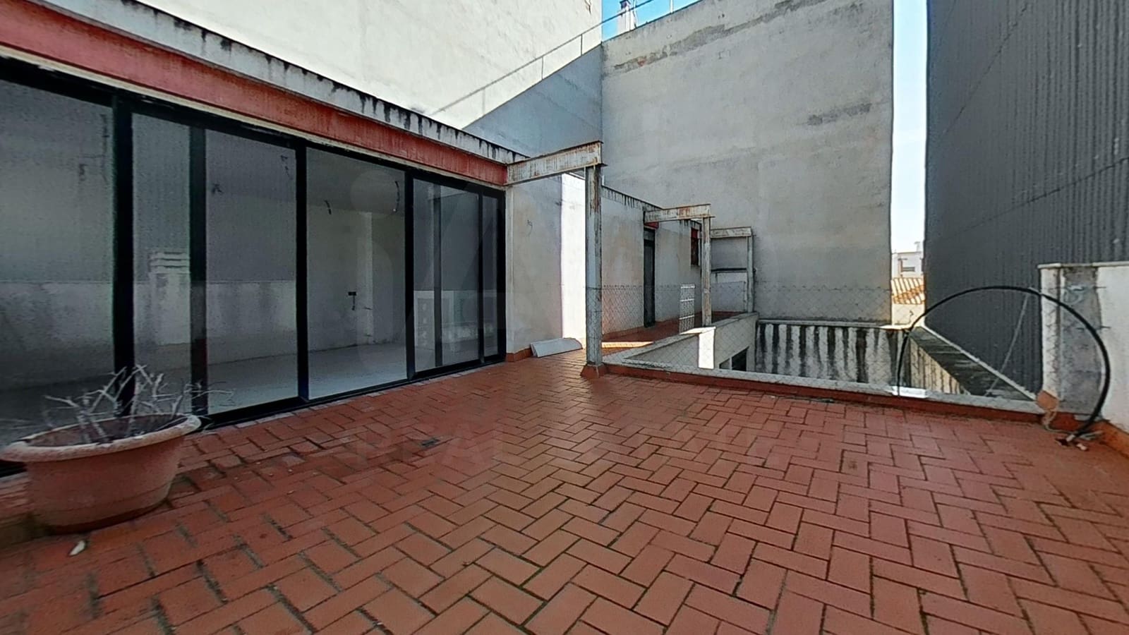 5 sovrum Lägenhet till salu i La Vall d'Uixo med garage - 350 000 € (Ref: 10135987)