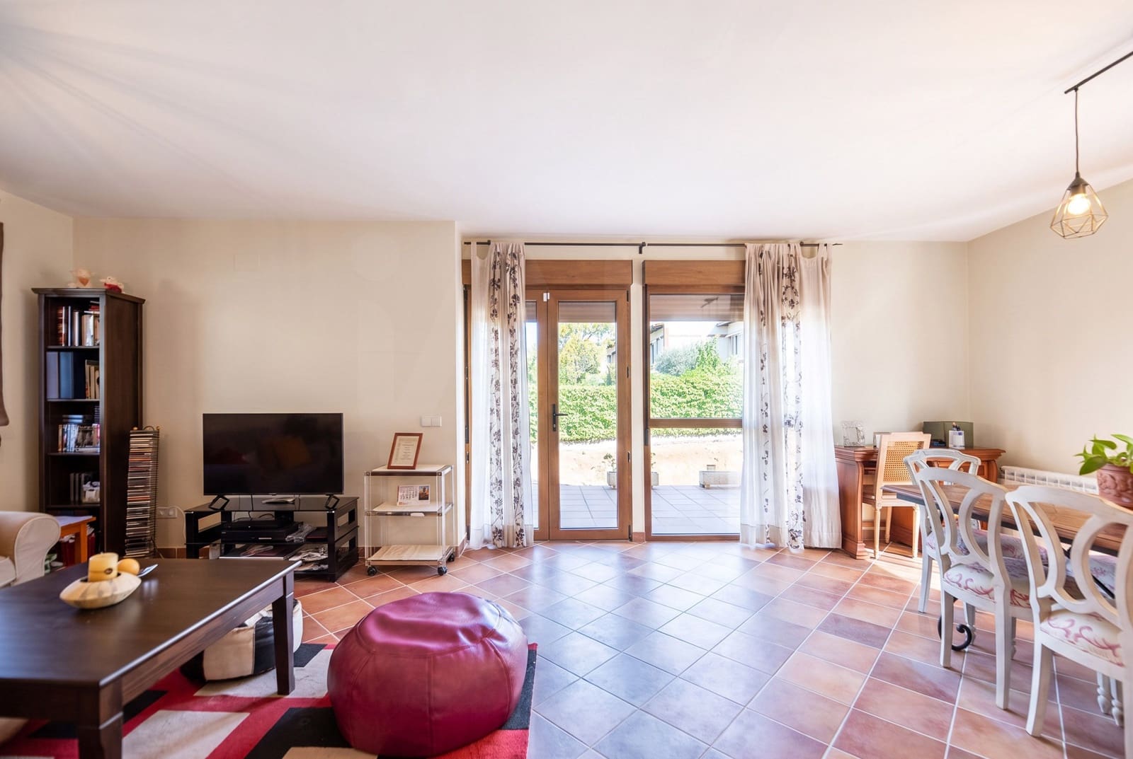 5 quarto Apartamento para venda em Guadalix de la Sierra com garagem - 520 000 € (Ref: 10136565)