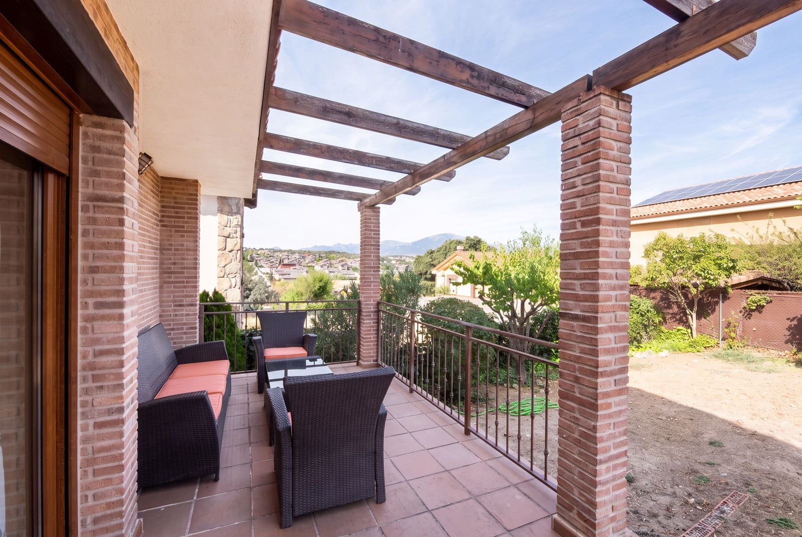 5 quarto Apartamento para venda em Guadalix de la Sierra com garagem - 520 000 € (Ref: 10136565)