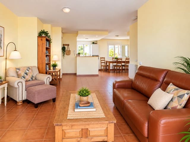3 soverom Leilighet til salgs i Parque del Morlaco, Málaga by med svømmebasseng garasje - € 534 000 (Ref: 10136566)